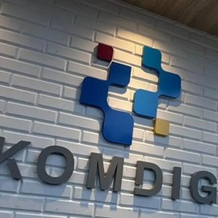 Komdigi Umumkan Hasil Evaluasi Administrasi Lelang Frekuensi 700 MHz dan 2,6 GHz