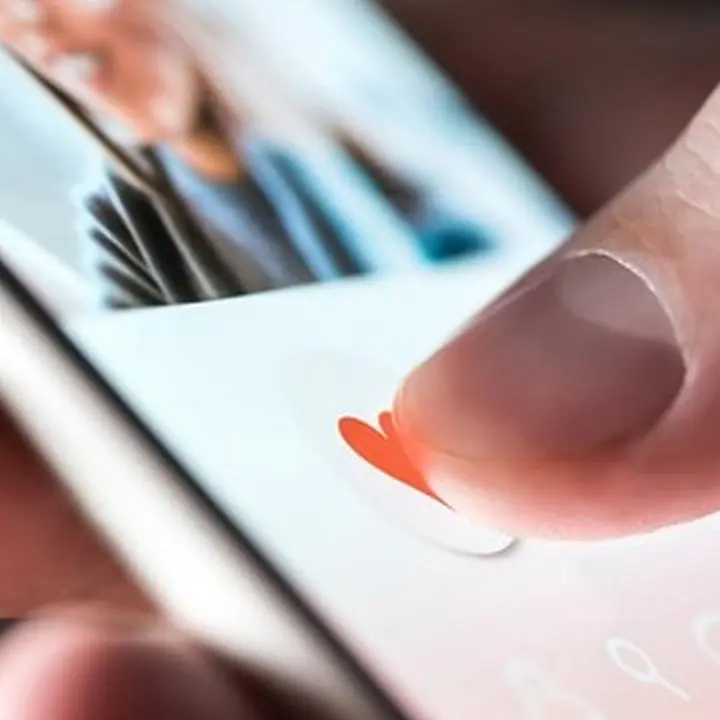 Menkomdigi Peringatkan Risiko Aplikasi Kencan Usai Kasus Penyekapan