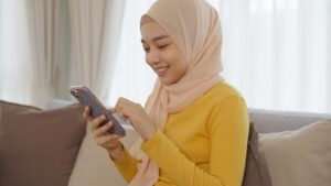 LGI Perkenalkan Care+, Aplikasi Pemantau Kesehatan Berbasis AI