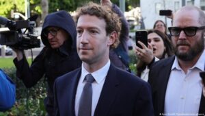 Zuckerberg Gelar Hackathon dan Fasilitas Baru Untuk Memulihkan Semangat Karyawan Meta