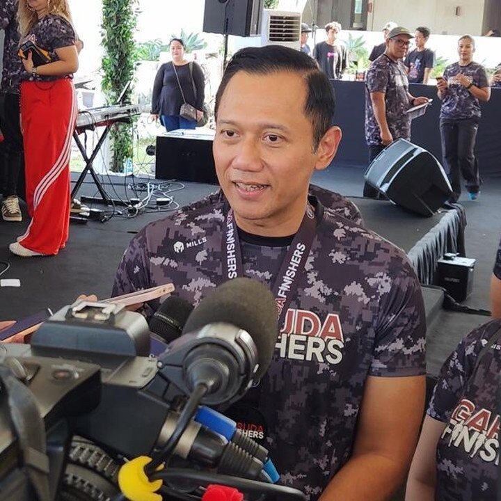 AHY Pastikan Sekolah Layak, Tinjau Langsung Proses Renovasi di Lapangan