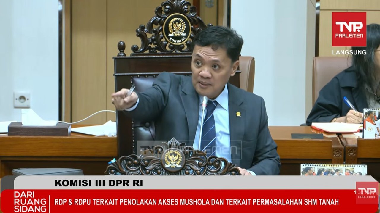 Aksi Main Hakim Sendiri Tewaskan Pencuri Ayam, DPR Mendesak Pengusutan Tuntas