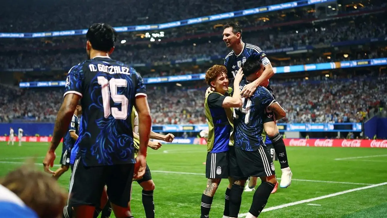 Argentina ke Final Piala Dunia Berkat Mental Juara di Kota Para Legenda