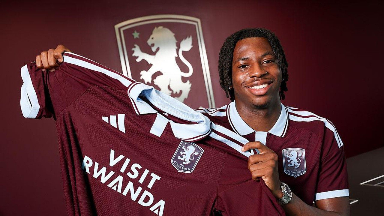 Aston Villa Pecahkan Rekor Transfer untuk Johan Manzambi