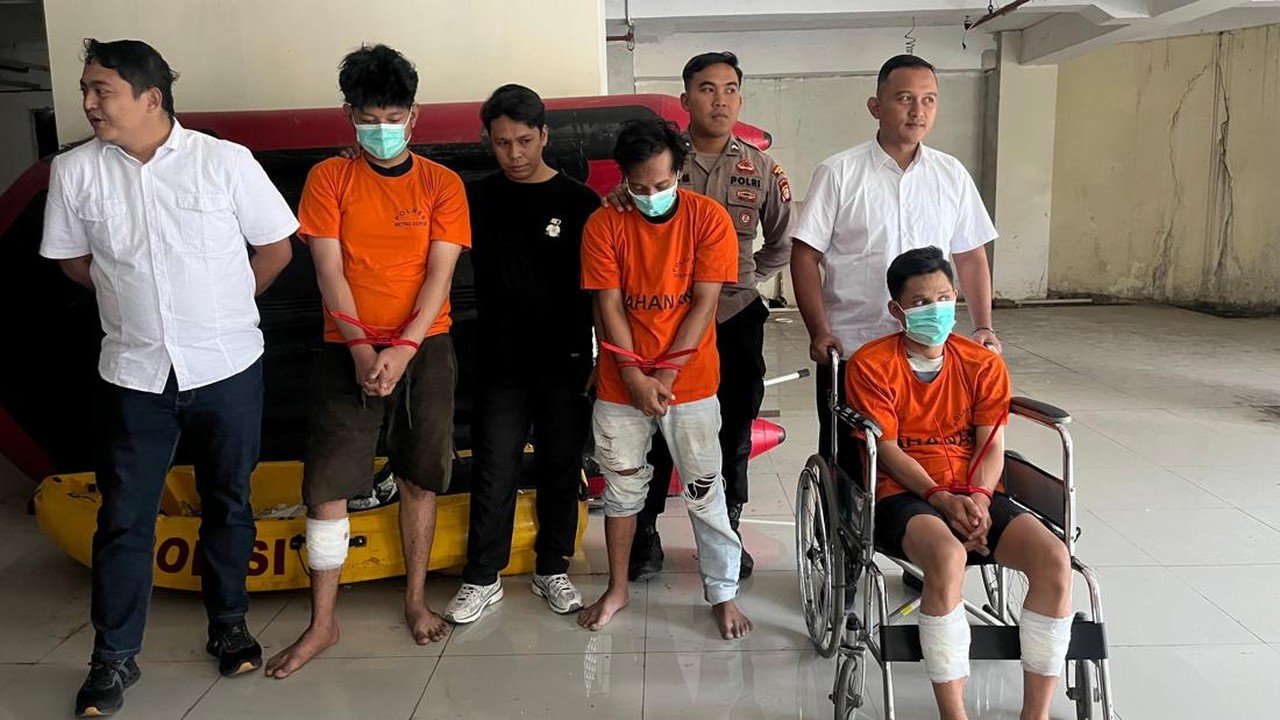 Begal Kencan Sesama Jenis di Depok: Modus Aplikasi Hornet, Korban Diikat di Makam