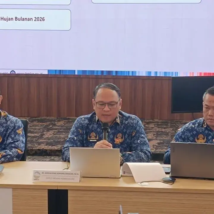 BMKG Lakukan Modifikasi Cuaca untuk Cegah Kebakaran Hutan di Musim Kemarau