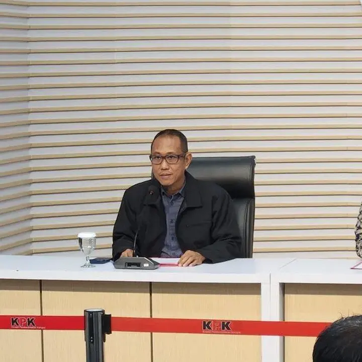 Bupati Pemalang Anom Widiyantoro Jadi Tersangka KPK, Diduga Peras Bawahan Rp 1,9 Miliar