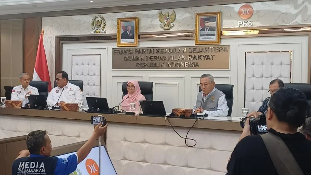 Buruh Usulkan Kontrak Kerja Maksimal 1 Tahun, DPR Kaji dalam RUU Ketenagakerjaan