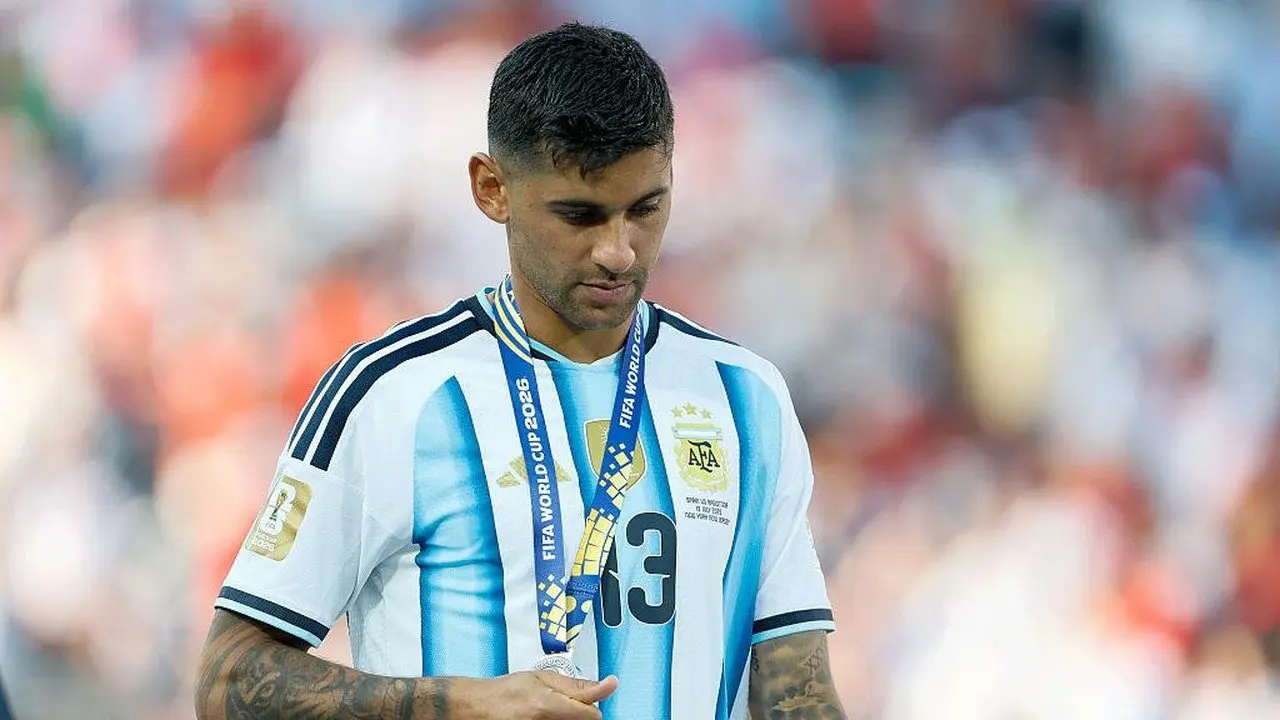 Cristian Romero Cueki Jabat Tangan Donald Trump Saat Final Piala Dunia 2026
