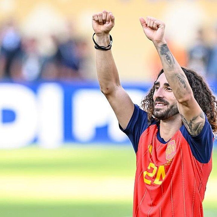 Cucurella Ditagih Janji Tato Wajah Pelatih Usai Spanyol Juara Piala Dunia 2026