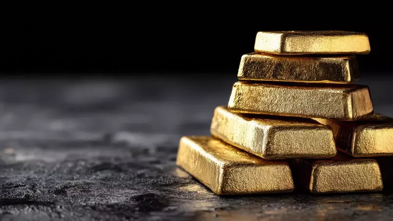 Emas Kembali ke US$ 4.000 di Tengah Ketegangan AS-Iran dan Potensi Kenaikan Suku Bunga
