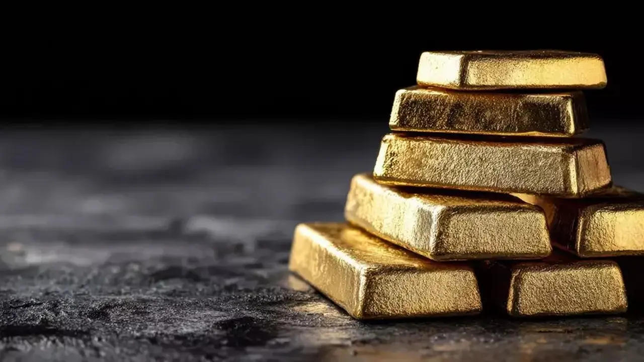 Emas Kembali ke US$ 4.000 di Tengah Ketegangan AS-Iran dan Potensi Kenaikan Suku Bunga
