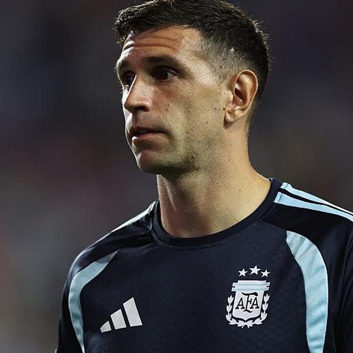Emiliano Martinez Tekankan Makna Penting “Back-to-Back” di Final Piala Dunia 2026