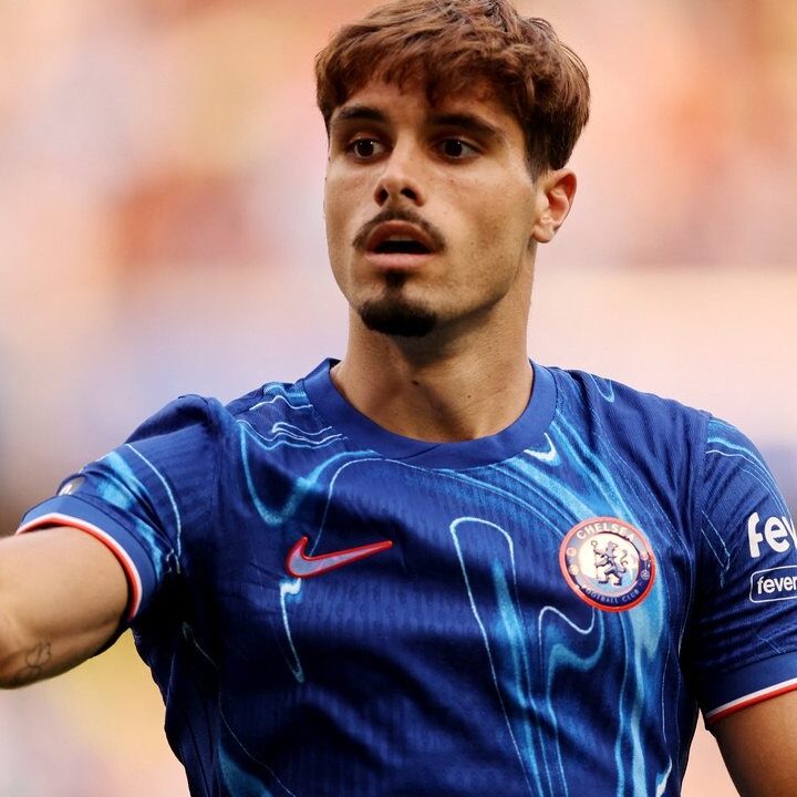 Enzo Maresca Incar Pedro Neto untuk Perkuat Lini Serang Manchester City