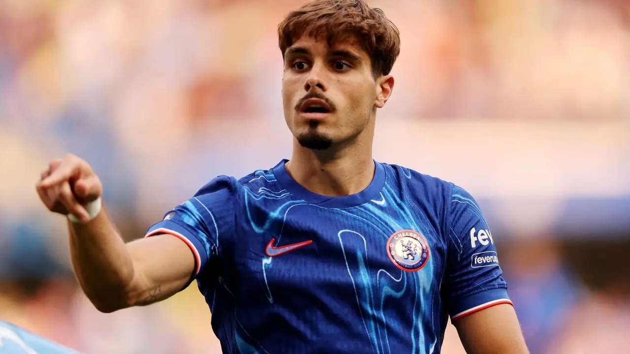 Enzo Maresca Incar Pedro Neto untuk Perkuat Lini Serang Manchester City