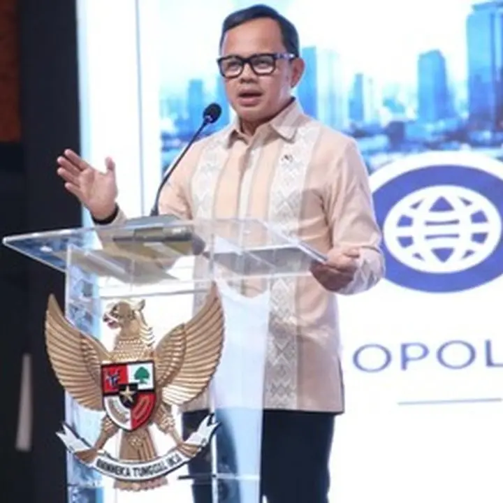 Wamendagri Tekankan Inovasi dan Kepemimpinan Kota Untuk Dongkrak PAD