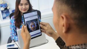 Pemerintah Wajibkan Verifikasi Wajah Untuk Aktivasi Nomor Prabayar Mulai 1 Juli 2026