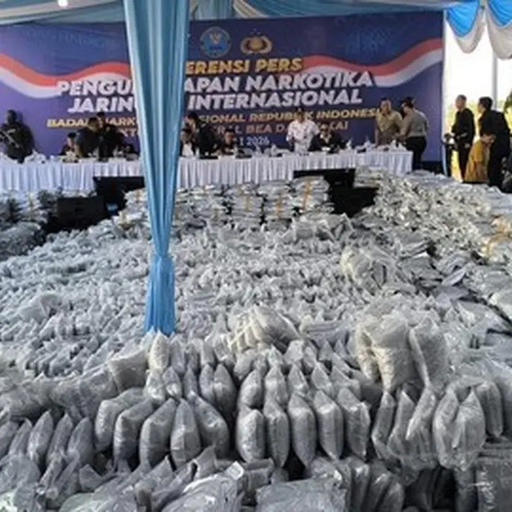 Bea Cukai Bongkar Jaringan Internasional, Amankan 3,37 Ton Kuncup Ganja