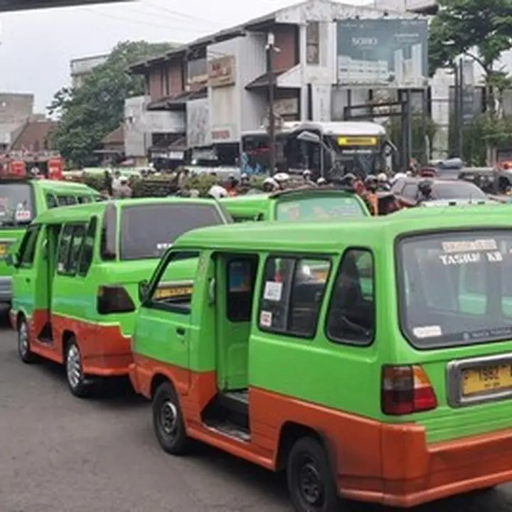 Dishub Bogor Nonaktifkan Sementara Dua Bus Stop Usai Protes Sopir Angkot