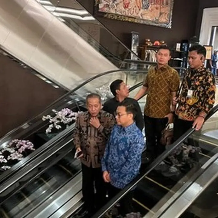 Mendag dan Menkop Hadiri detikBali-Nusra Awards 2026 di Bali