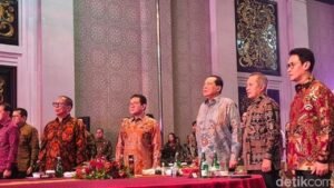 Chairul Tanjung Hadiri Malam Penghargaan Bali-Nusra Award 2026 di Bali