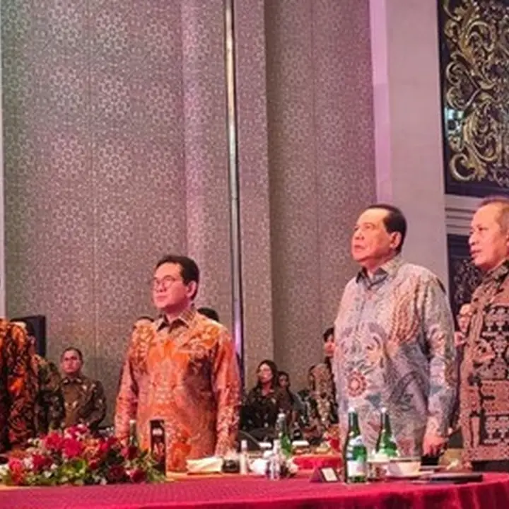 Chairul Tanjung Hadiri Malam Penghargaan Bali-Nusra Award 2026 di Bali