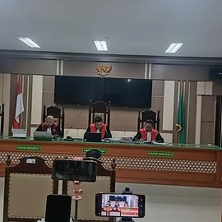 Terdakwa Kasus Pembunuhan Keluarga di Indramayu Divonis Penjara Seumur Hidup