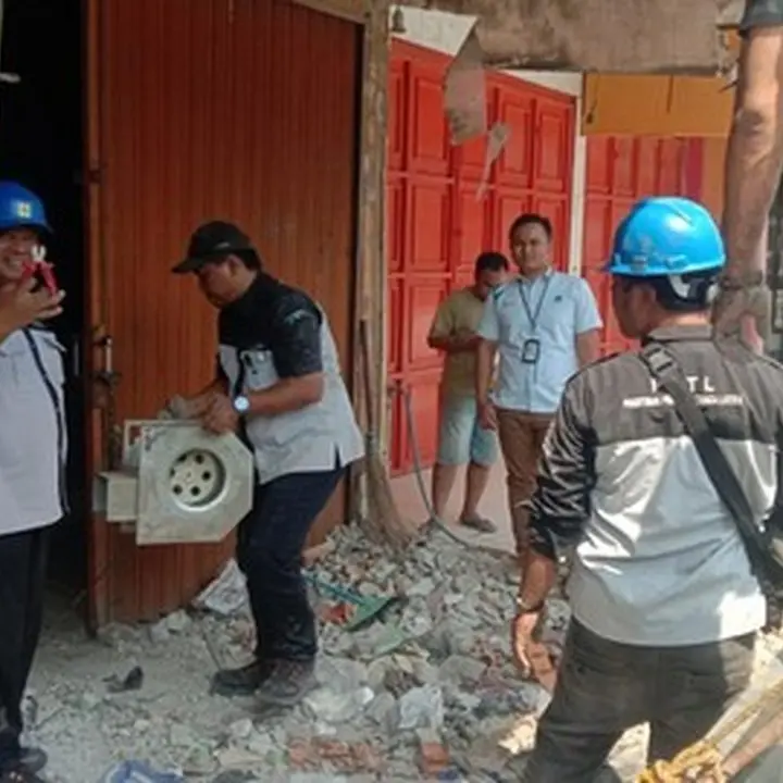 Polisi Bongkar Ruko di Bekasi Diduga ‘Tambang Bitcoin’, PLN Temukan Sambungan Listrik Ilegal