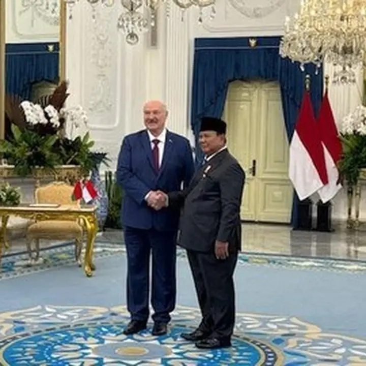 Prabowo Sambut Presiden Belarus Aleksandr Lukashenko dengan Upacara Kenegaraan