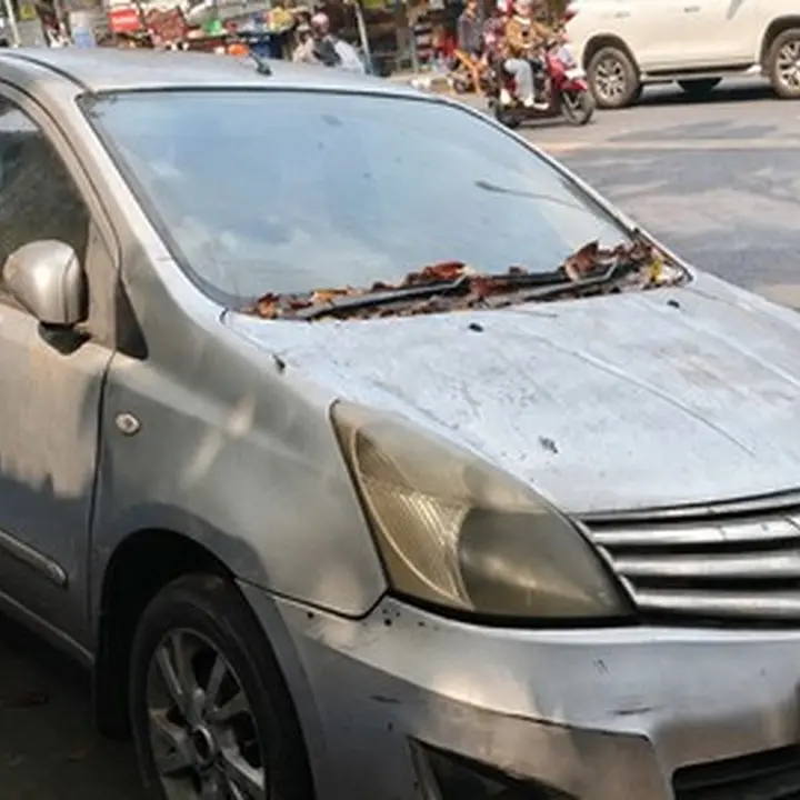 Dishub Telusuri Pemilik Mobil Silver yang Terparkir Berbulan-bulan di PHH Mustofa