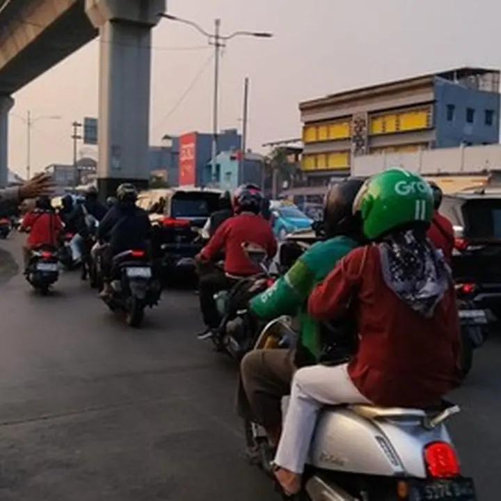 TMC Polda Metro Jaya: Beberapa Ruas Arteri Jakarta Padat Pagi Ini
