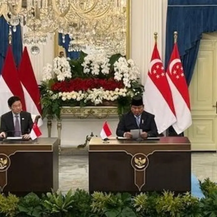 Prabowo Pastikan Hubungan Bilateral Dengan Singapura Terus Diperkuat