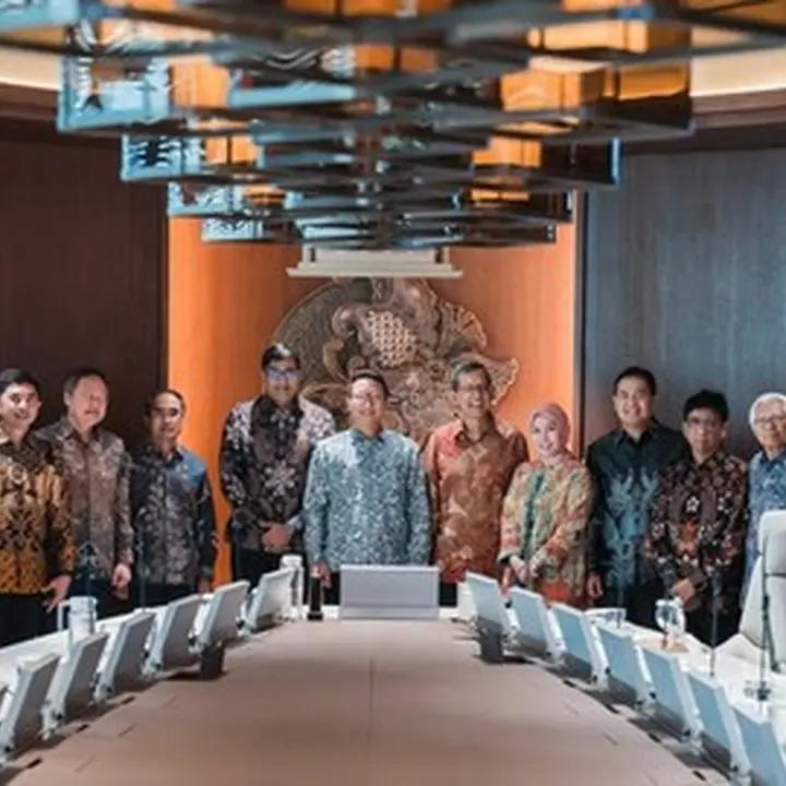 Indosat dan Arsari Grup Resmikan PT Infra Fiber Teknologi Kelola Jaringan 86.000 Km