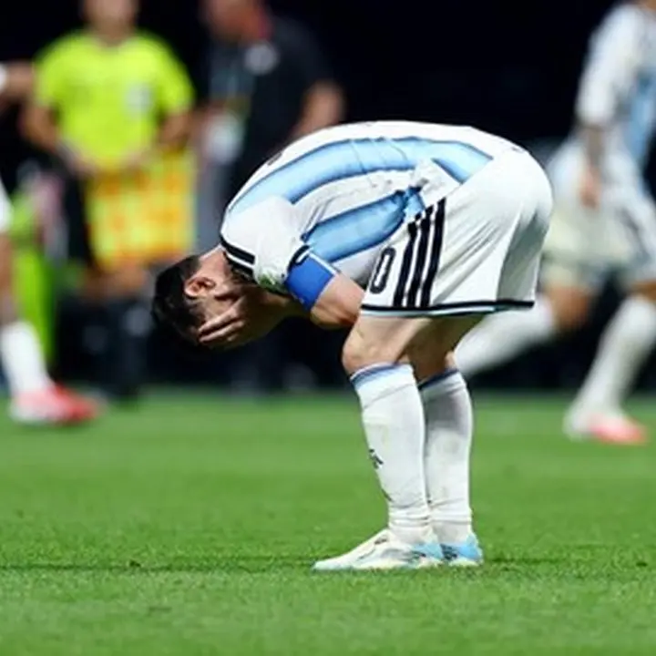 Akun Instagram FIFA Diterpa Kritik Usai Kemenangan Kontroversial Argentina
