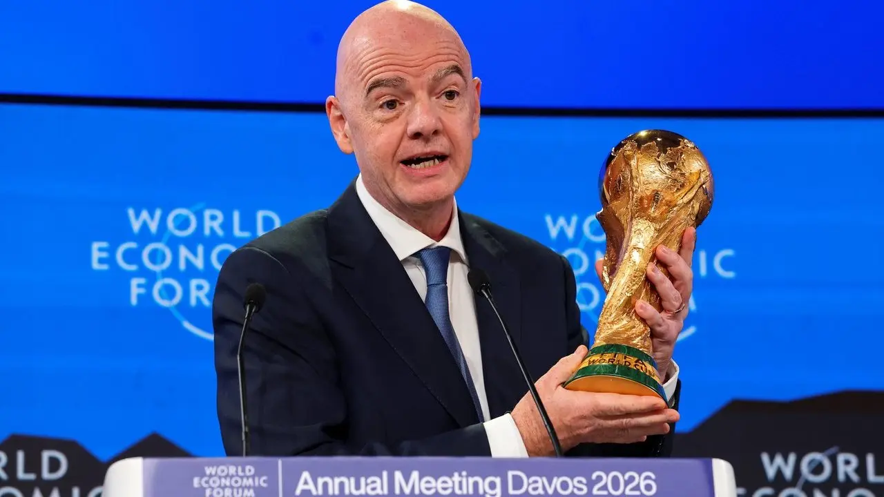FIFA Berencana Jual Saham Piala Dunia ke Investor, UEFA Keberatan