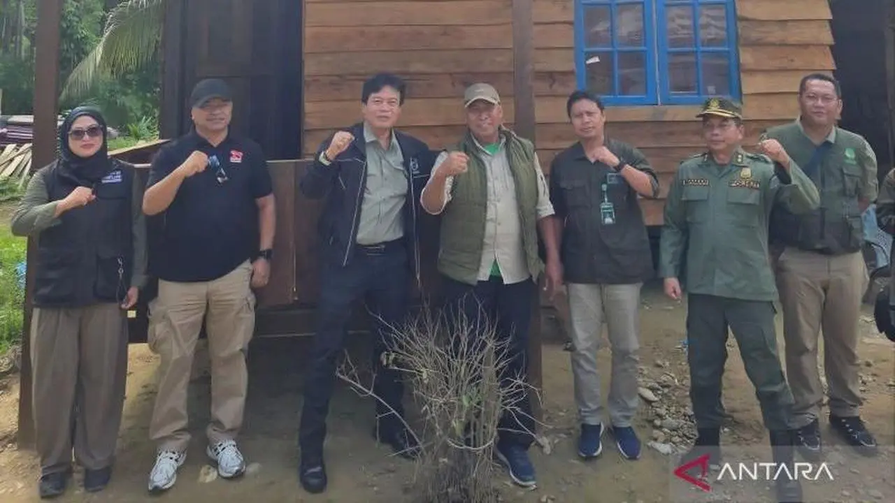 Gotong Royong Polisi Hutan Bangun 8 Huntap Korban Bencana di Aceh Tamiang