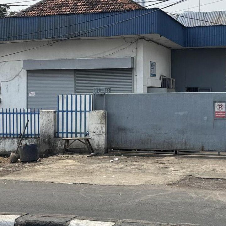 Gudang Obat di Kebayoran Lama Terbakar Hebat, Korsleting Diduga Jadi Pemicu