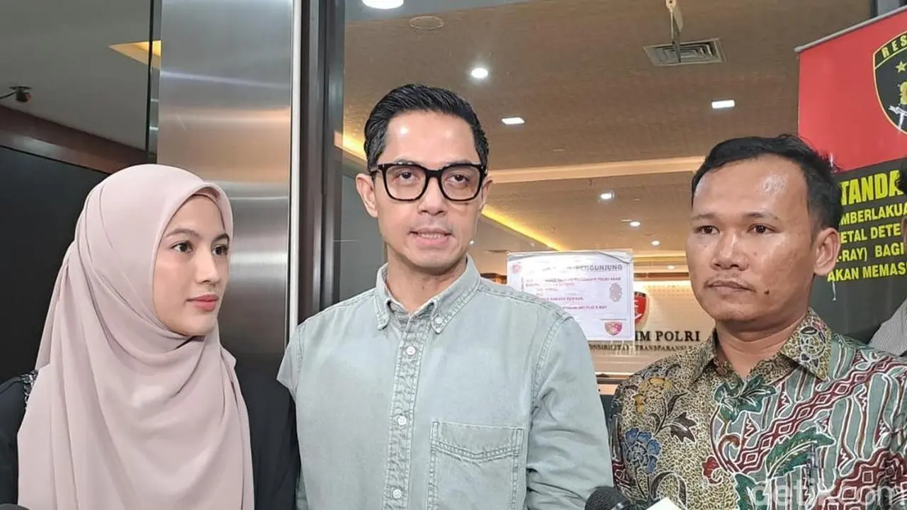 Honor Rp 5,2 Miliar Dibalikkan Dude Harlino, Nasibnya Ditentukan Hakim