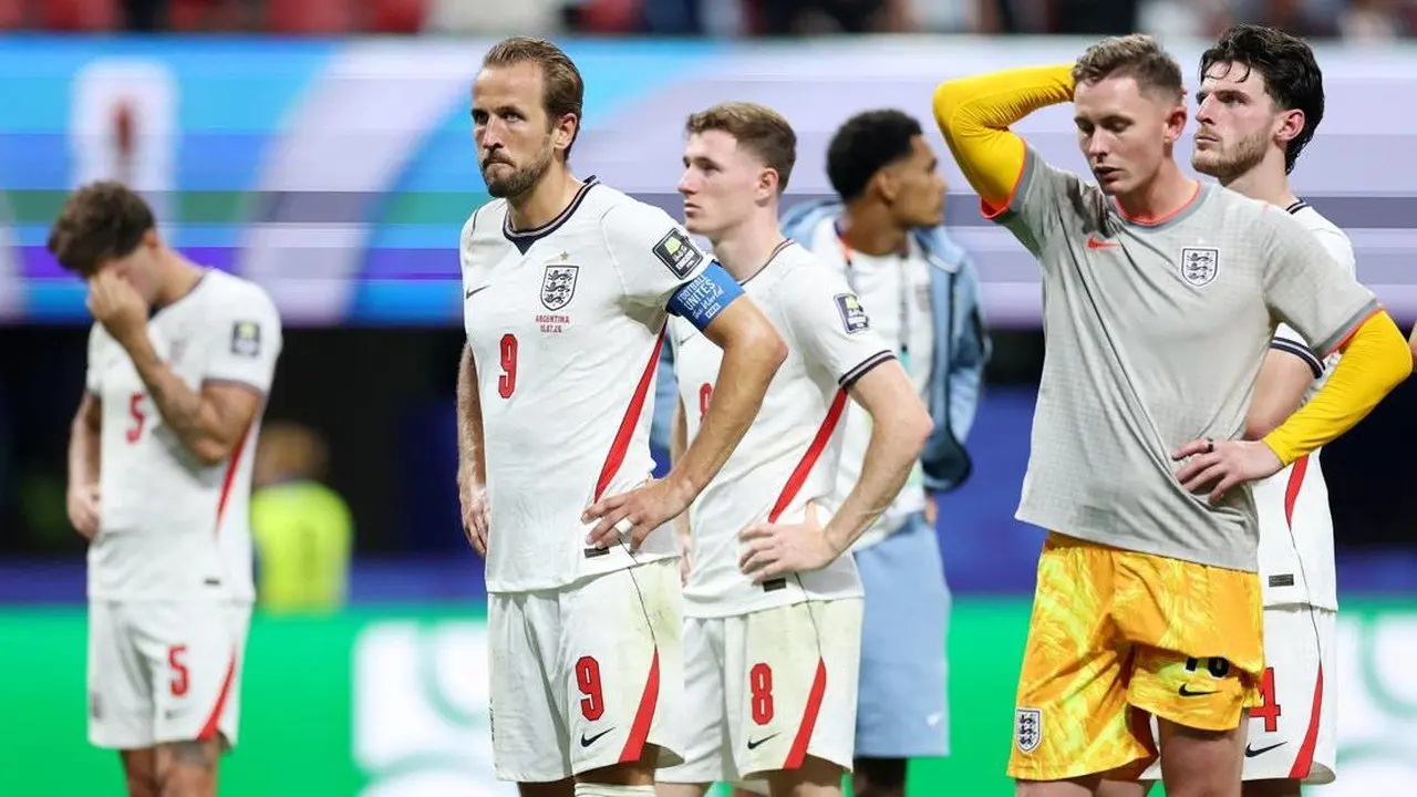 Ibrahimovic Kritik Inggris: Belum Terbukti Kalahkan Tim Hebat