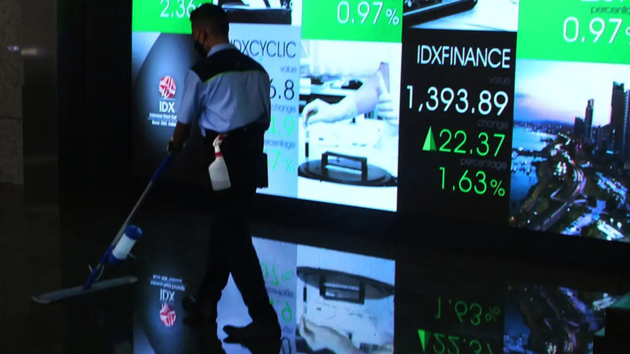 IHSG Ditutup Menguat di Tengah Ketidakpastian Global, Saham KLBF, TLKM, TOWR Jadi Primadona