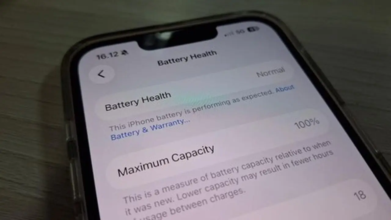 Jangan Panik Saat Battery Health iPhone Turun, Ini Penjelasannya