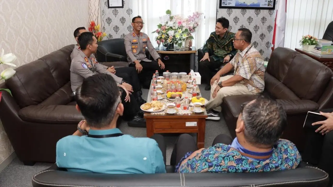 Kapolres Malang Baru AKBP Rulian Syauri Bangun Sinergi dengan PN dan Kejari