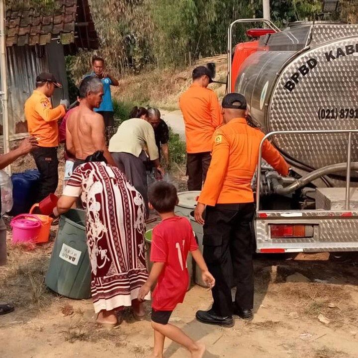 Kemarau Panjang Landa Bogor, Ribuan Warga Jonggol dan Jasinga Krisis Air Bersih