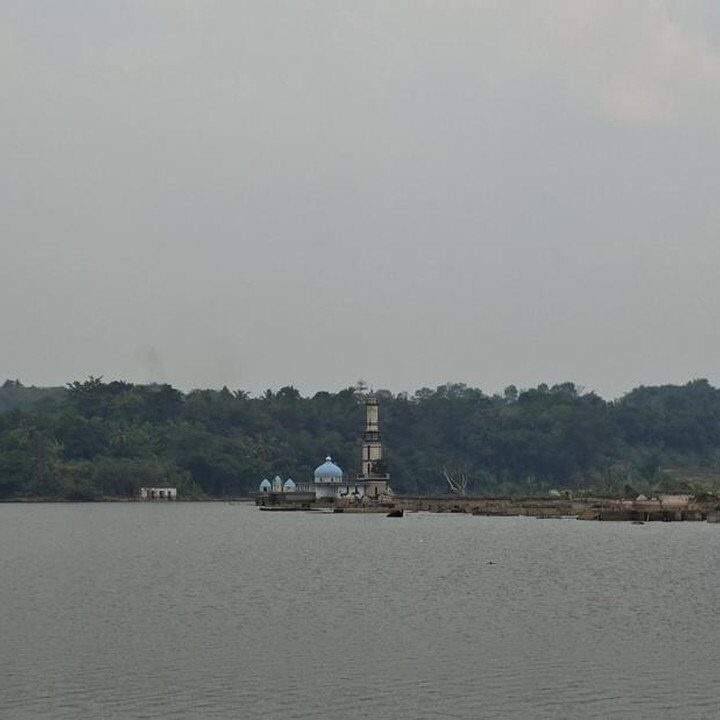 Kemarau Ungkap Kampung Tenggelam di Lebak, Saksi Bisu Proyek Bendungan Karian