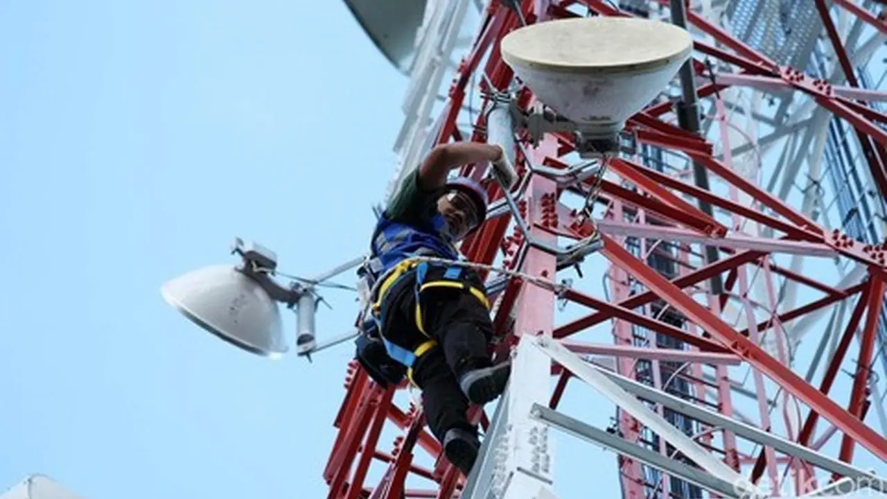 Komdigi Umumkan Hasil Lelang 700 MHz dan 2,6 GHz: XLSmart Raih Blok Terbesar 700 MHz