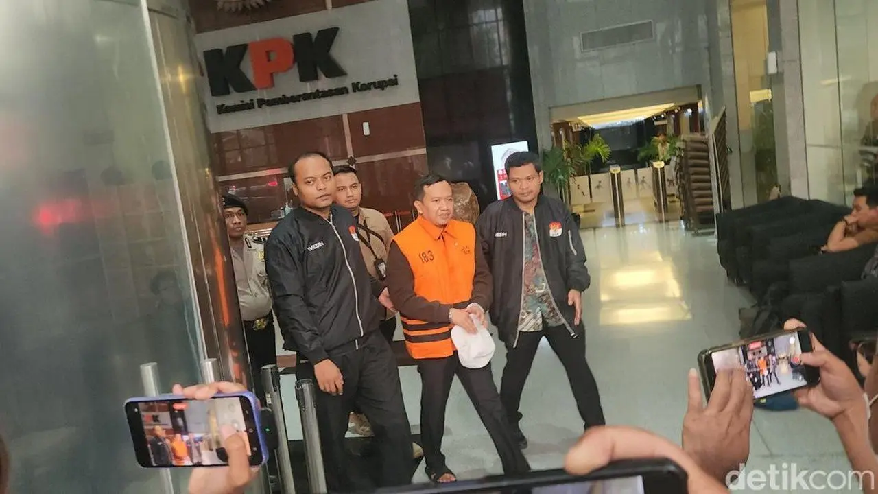 KPK Tahan Anggota DPRD Jatim Terkait Kasus Suap Dana Hibah Pokmas