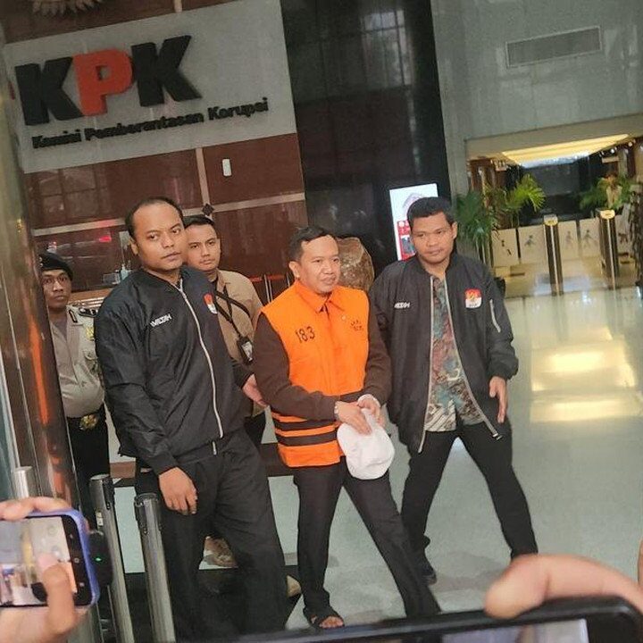 KPK Tahan Anggota DPRD Jatim Terkait Suap Dana Hibah Rp 83,4 Miliar