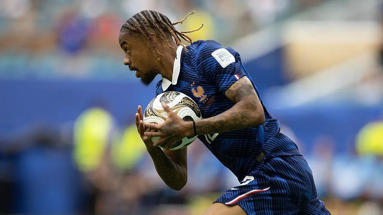 Liverpool Bidik Winger PSG Bradley Barcola, Siapkan Dana Rp 3,4 T