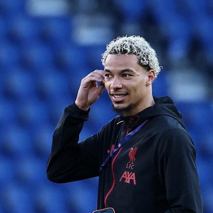 Liverpool: Ekitike & Bradley Masih Lama untuk Comeback