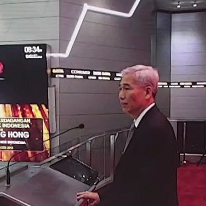 Lo Kheng Hong: Waktu Terbaik Beli Saham Saat ‘Berdarah-darah’, Uang Tak Ada? Doa!